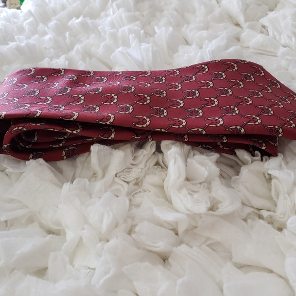 HERMES PARIS VINTAGE HORSESHOE SILK TIE - Picture 8 of 13